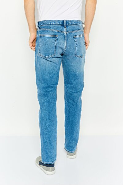 GAP Men Slim Fit Wash Stretchable Denim, Blue