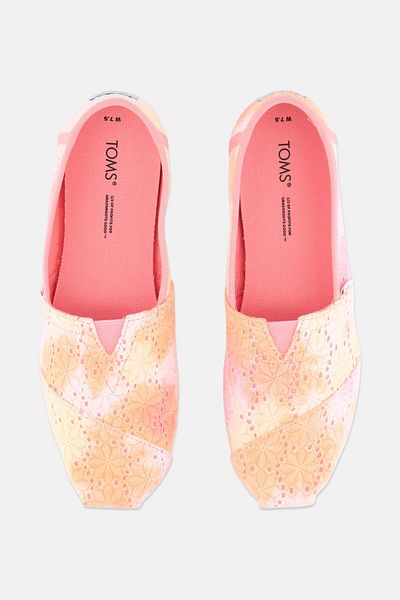 Toms Women Slip On Casual Shoes, Pink Combo