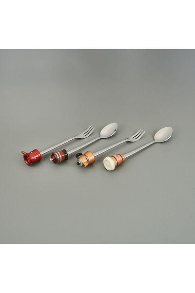 AROW 4 Piece Presentation Set with Spoon and Fork Figures - Colorful