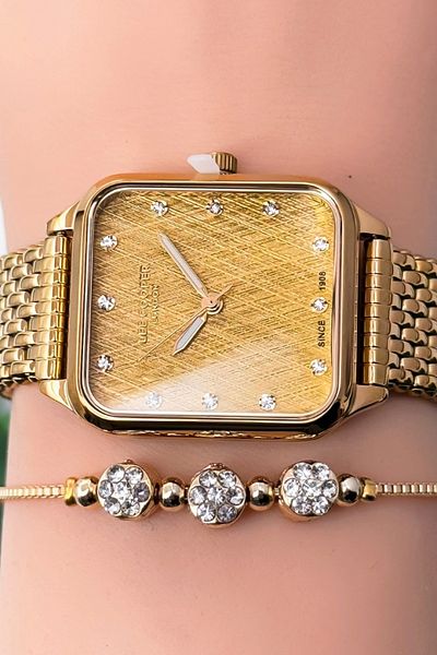 Lee Cooper Lc07957.110 - Gold Color 3Atm Waterproof Women's Wristwatch with Steel Band and Case