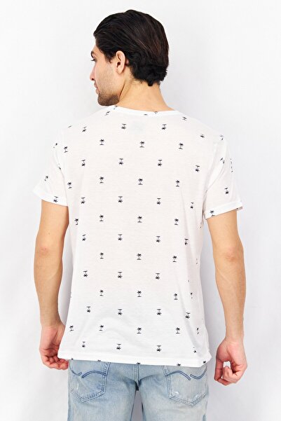 Isle Of Tees Men Crew Neck Short Sleeves Allover Print T-Shirt, White