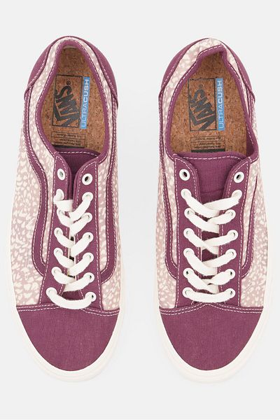 Vans Men Lace Up Closed Toe Casual Shoes, Purple Combo