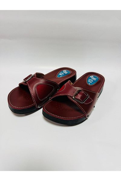 STYLE COMFORT Women's Burgundy Orthopedic Gel Supported Single Buckle Slippers