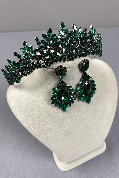 Hayalperest boncuk Green Belur Bridal Henna Crown and Shuttle Earring Set