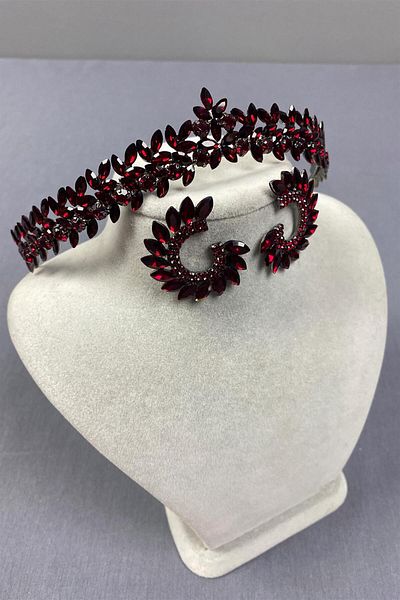 Hayalperest boncuk Burgundy Vera Bridal Henna - Coroană subțire și elegantă și cercei rotunzi