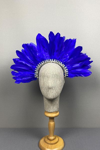 Hayalperest boncuk Saks Blue Bridal Henna Crown - Dali Feather and Stone Detailed Accessory