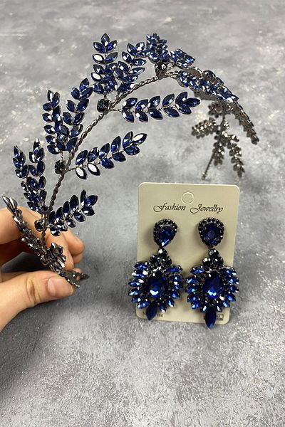 Hayalperest boncuk Accesoriu de păr de mireasă cu ramuri de frunze Dilana bleumarin și cercei cu piatră