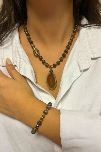 Suerte Accessories Handmade Agate Natural Stone Brown Agate with Natural Stone Tip Special Design Women's Necklace and Bracelet Combination