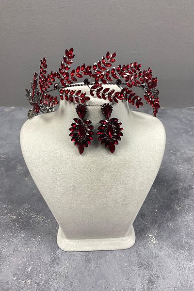 Hayalperest boncuk Accesoriu de păr de mireasă cu ramuri de frunze de Dilana burgundy și cercei cu navetă