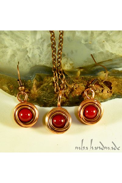 mba handmade jewelry مجموعة أصلية من النحاس النقي باللون الأحمر المرجاني - قلادة وسلسلة وأقراط - مجموعة مصنوعة يدويًا