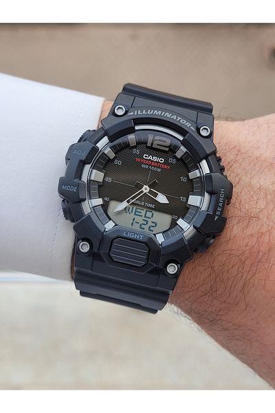 Casio ساعة يد رجالية باللون الأسود والفضي