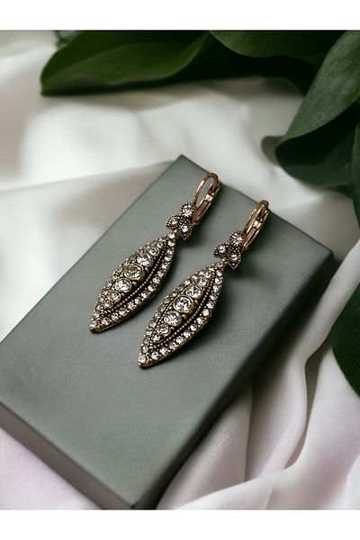 FAYRA ACCESSORIES Zircon Stone Diamond Mounted Shuttle Earrings