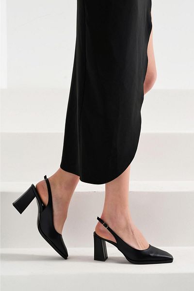 Beyond Women's Black Blunt Toe Thick Heeled Ankle Strap Open Back Heeled Leather Shoes 9cm by