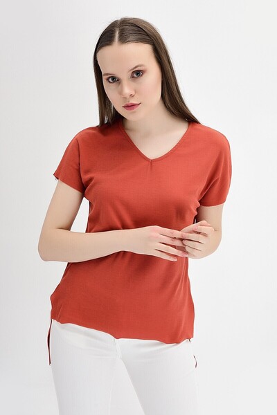 Cotton Mood 9132735 Ribbed Knit V-Neck Salash Short Sleeve Blouse Tile