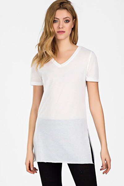 Cotton Mood 9041038 V-Neck Side Slit Short Sleeve T-Shirt Ecru