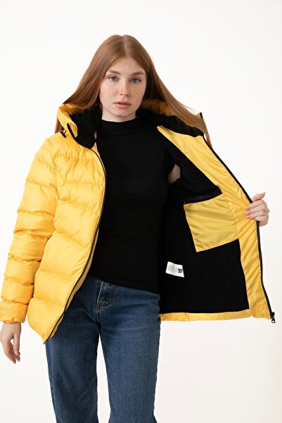 Firststops Women's Yellow Hooded Lined Waterproof Wind Resistant Inflatable Coat & Jacket & Parka