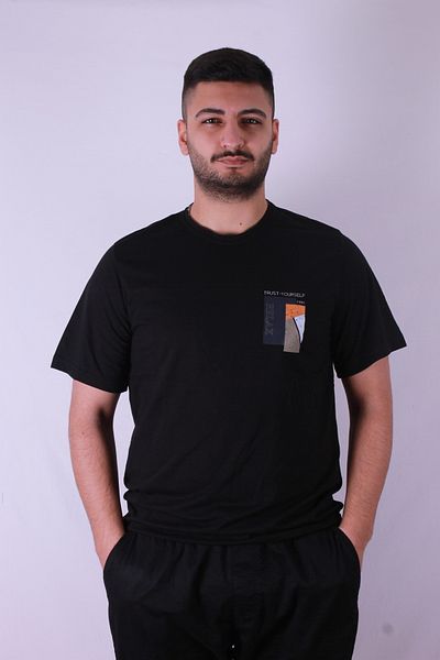 trender Trust - Yourself Print Black Men's T-Shirt