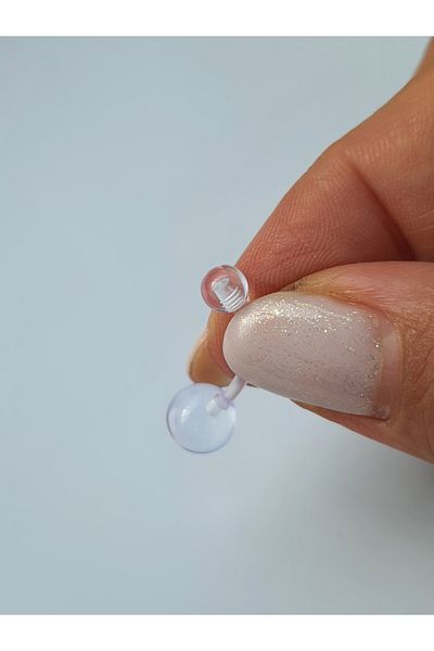 kurukafagift ثقب البطن المرن المضاد للحساسية باللون الأبيض من Bioplast