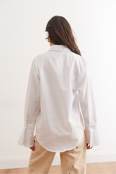 Olalook Weißes Damenhemd mit Falten und Details GML- 19001275