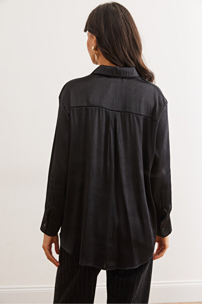 Olalook Women's Black Satin Crinkle Woven Shiny Shirt Gml- 19001276