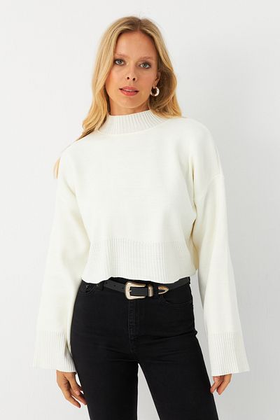 Cool & Modest Ecru Women's Short Sweater - Myil559