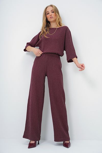 Trend Alaçatı Stili Burgunderfarbene, lockere Bluse mit U-Boot-Ausschnitt und Fledermausärmeln und Palazzo-Hose – Wickelset ALC-X13470