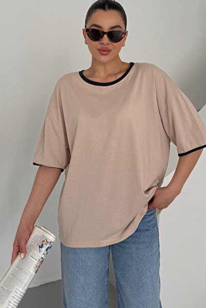 MODAGEN Μπλουζάκι Unisex Beige Crew με γιακά και λεπτομέρεια μανίκι Απλό υπερμεγέθη μπλουζάκι