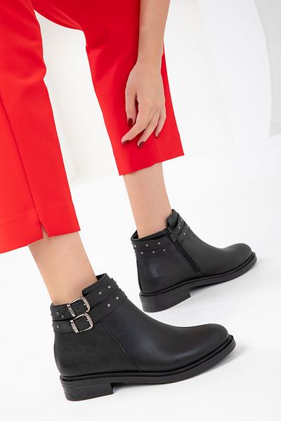 SOHO Μαύρα γυναικεία μποτάκια - 20188 Model Bootie