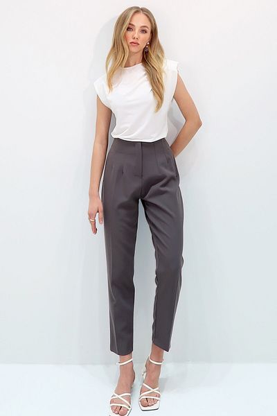 Trend Alaçatı Stili Anthrazitfarbene Karottenhose mit hoher Taille für Damen ALC-X12656