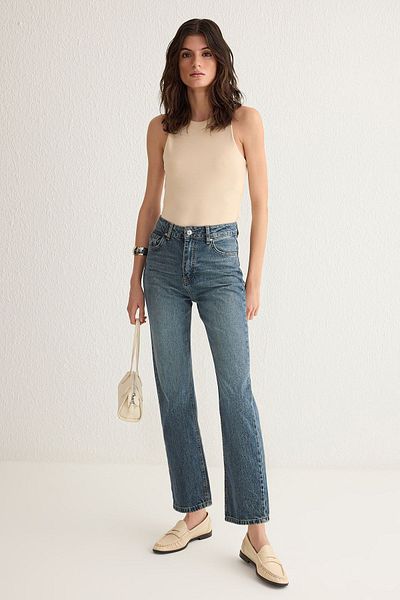 Trendyol Collection Blugi drepti cu talie înaltă albastru TWOSS25JE00106