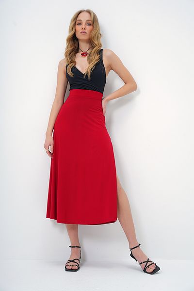 Trend Alaçatı Stili Roter Damenrock aus sandfarbenem Stoff mit elastischem Bund und tiefem Schlitz ALC-X13464