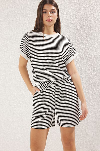 Trendyol Collection Flexible Knitted - Regular Fit Jalar Bottom-Top Suit Twoss25Au00000