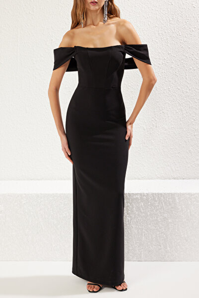 Trendyol Collection Černé stylové večerní šaty Carmen s límcem TPRSS25AE00008