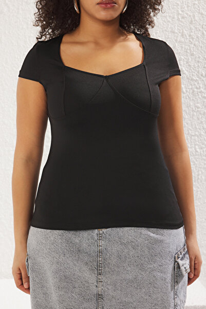 Trendyol Curve Μαύρη πλεκτή μπλούζα Plus Size TBBSS25AF00003