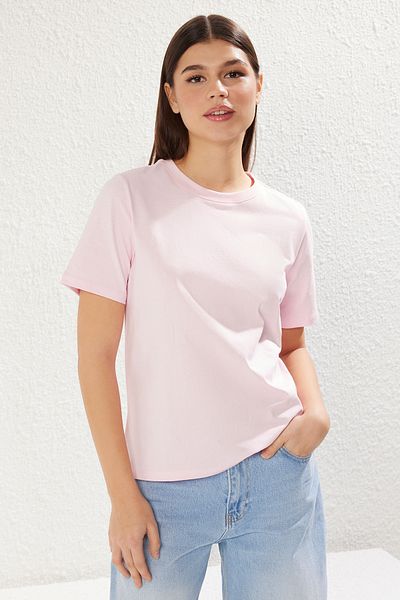 Trendyol Collection Tricou tricotat cu gât roșu deschis premium - 100% bumbac TWOSS23TS00042