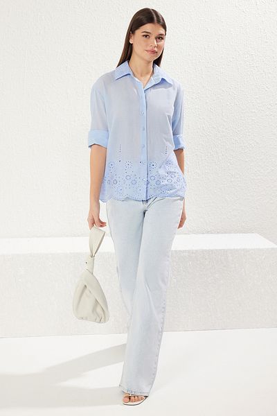 Trendyol Collection Cămașă cu broderie albastru deschis - Regular Fit TWOSS25GO00034