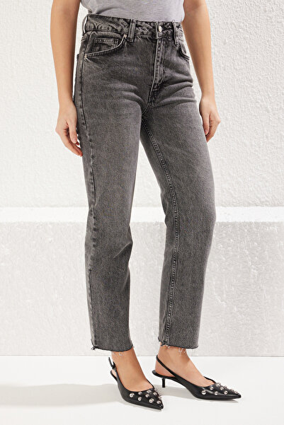 Trendyol Collection Anthracite Regular Waist Straight Cut Comfort Straight Jeans Twoss25Je00097
