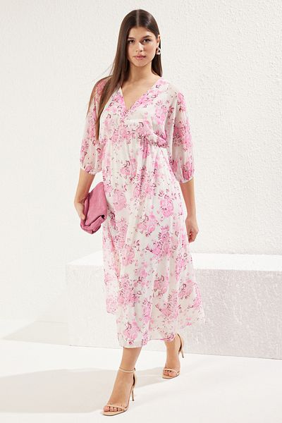 Trendyol Collection Ροζ αφηρημένη φούστα με στάμπα που ανοίγει στη μέση Maxi σιφόν υφαντό φόρεμα TWOSS24EL00611