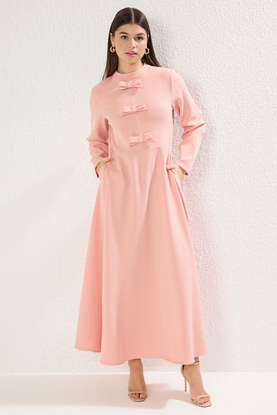 Trendyol Modest Ροζ φόρεμα με ίσια ύφανση Finike Hijab χωρίς επένδυση TCTSS25EB00021