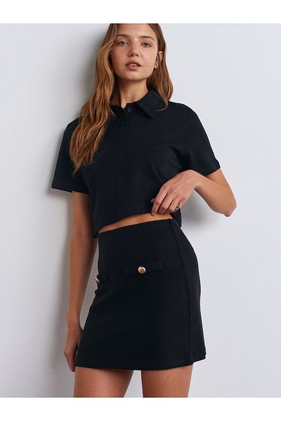 Dilvin 80409 Button Detailed Mini Skirt-Black