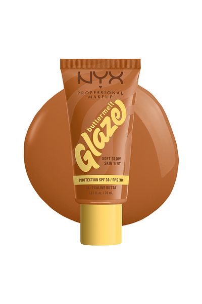 NYX Professional Makeup Buttermelt Glaze Soft Glow Skin Tint + SPF/FPS 30,12h Wear, Praline Butta