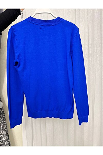 JM MAVİ TRİKO HIRKA