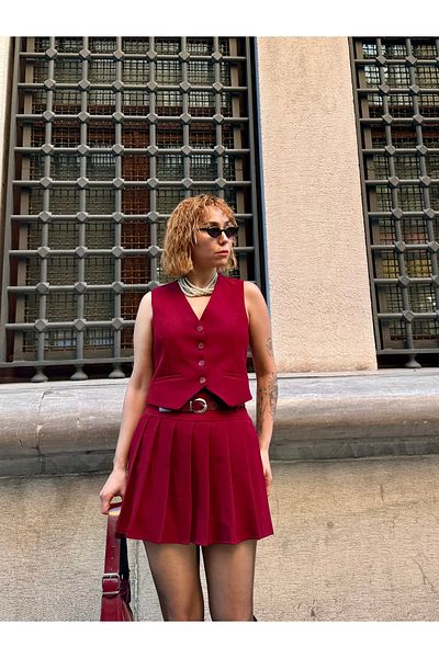 Bak'ap Pleated Belted Burgundy Shorts Skirt Vest Set of 2