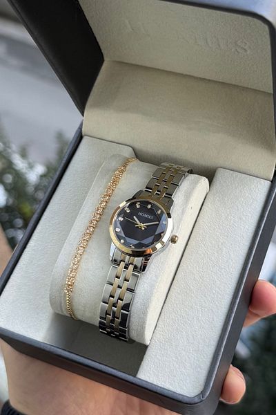 Homies Women's Wristwatch - Small Case Bracelet Gift Box