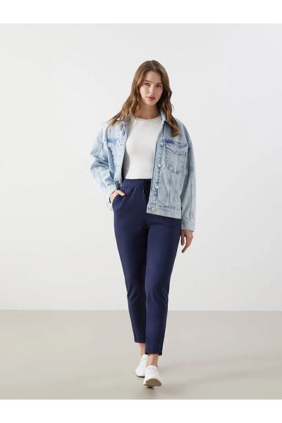 LC Waikiki Γυναικεία φούτερ LCW Modest Navy Blue ελαστική μέση
