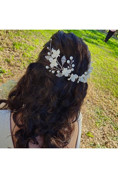 Handmade Bridal Crown with Pearls, Bridal Buckle with Flowers, Minimal Buckle, 2 Filkette Buckle Promise, Engagement, Wedding, Request
