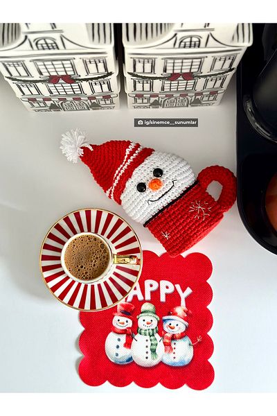DECO Red Background Three Snowmen and Slogan Pattern Digital Printed Fabric Cocktail Napkin 1 Piece
