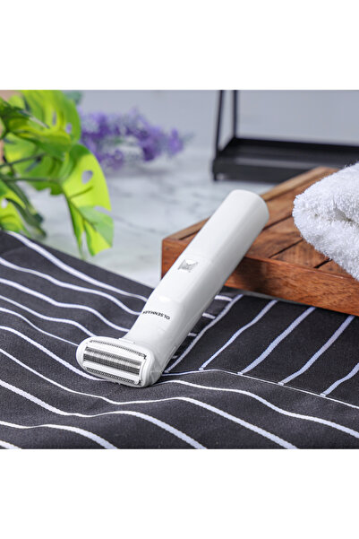 Olsenmark 6-in-1 Ladies Grooming Set- OMLS4109/ with Digital Display