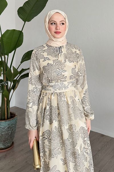 InStyle Rochie din șifon bej cu detaliu talie cu nervuri