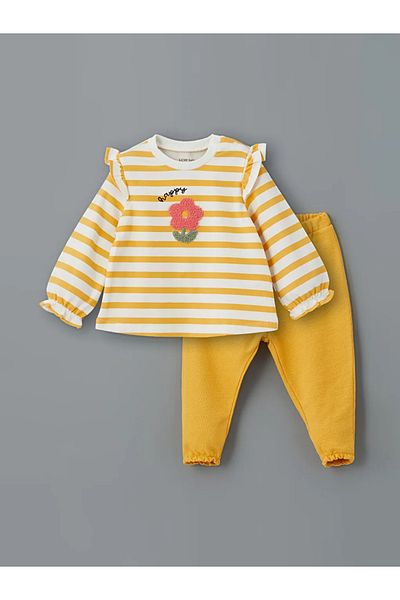 LC Waikiki طقم من قطعتين من البلوزات واللباس الداخلي للفتيات الصغيرات من LCW Baby Ecru برقبة دائرية